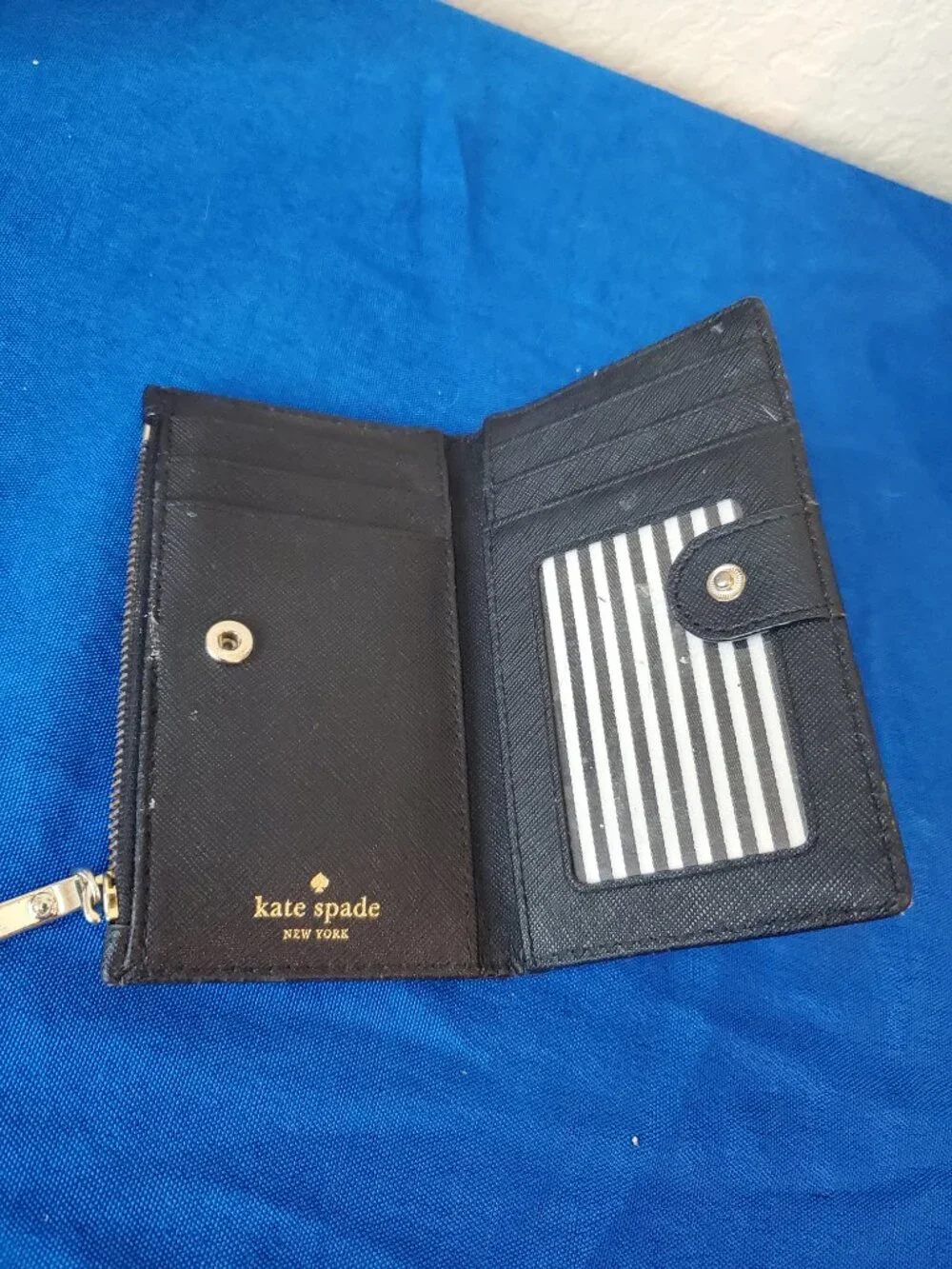 Kate Spade New York Staci Small Slim Bifold Wallet Black Saffiano Leather